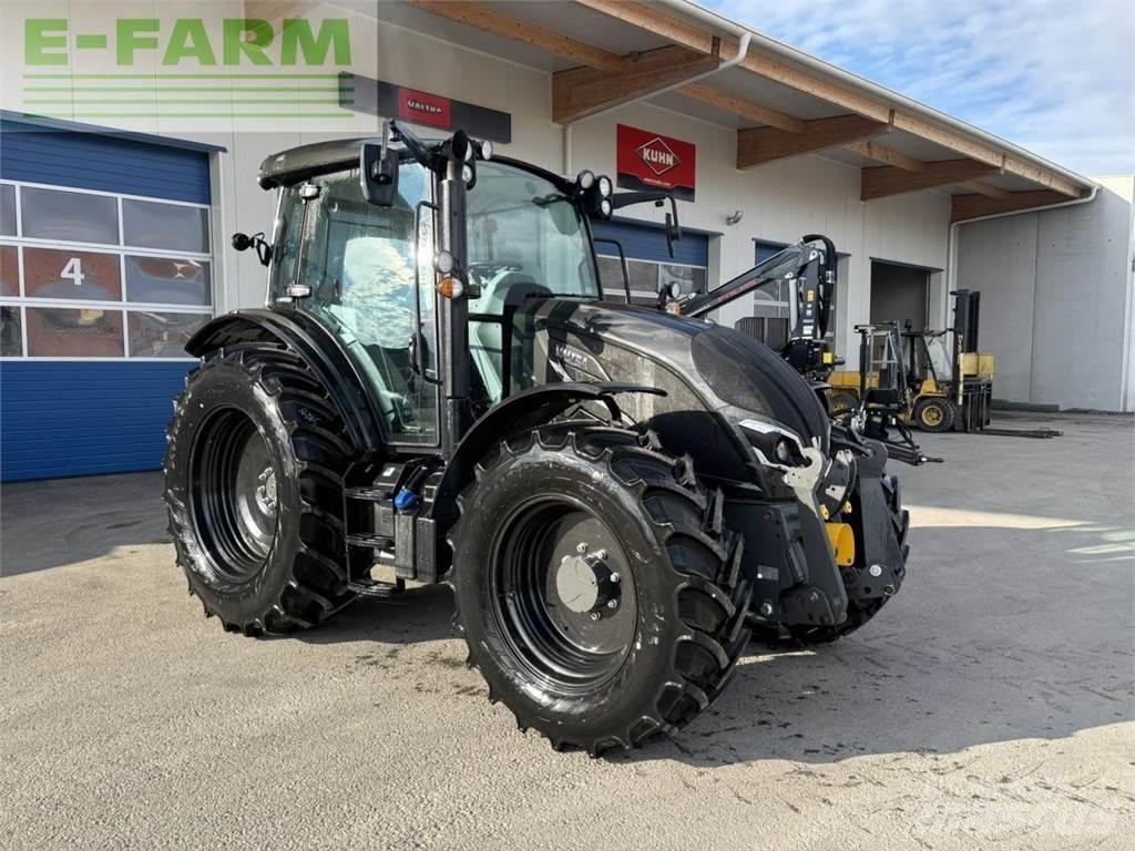 Valtra a 115 트랙터
