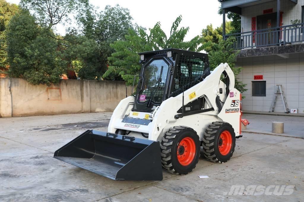 Bobcat S 18  스키드로더