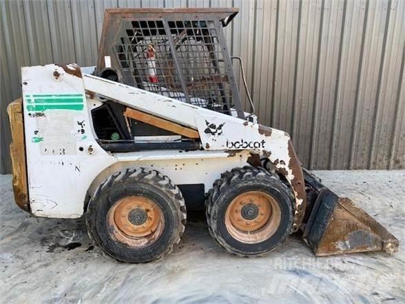Bobcat 753  스키드로더
