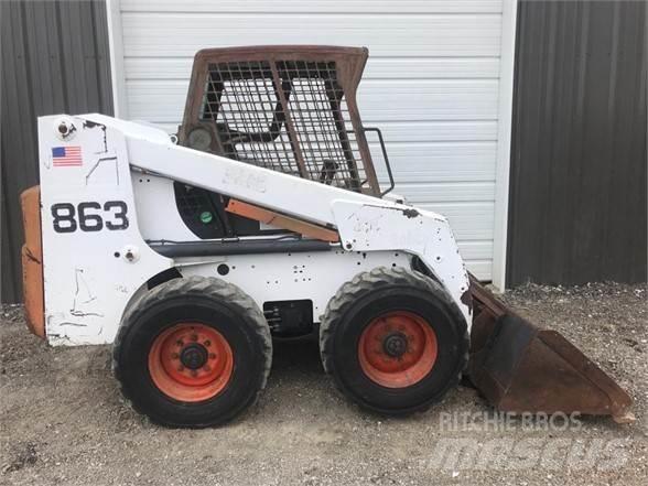 Bobcat 863  스키드로더