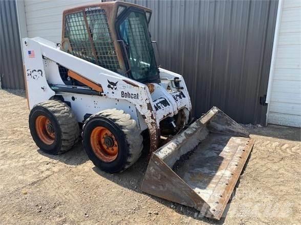 Bobcat 863  스키드로더