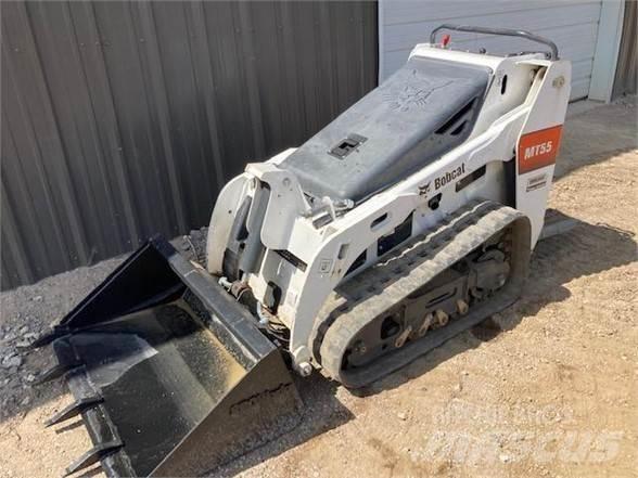 Bobcat MT55  스키드로더