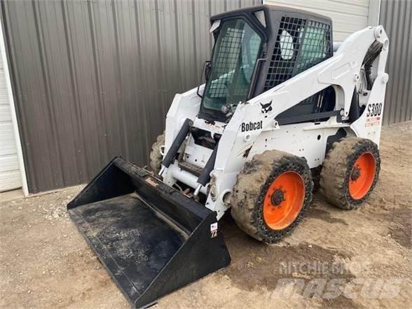 Bobcat S300  스키드로더