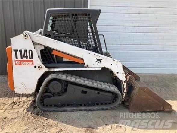 Bobcat T140  스키드로더
