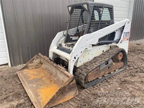 Bobcat T180  스키드로더