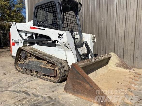Bobcat T550  스키드로더