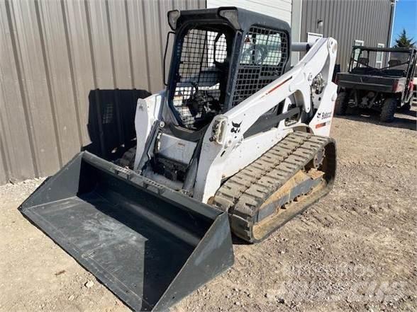 Bobcat T650  스키드로더