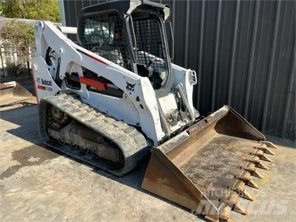 Bobcat T650  스키드로더