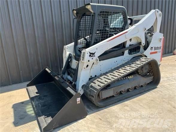 Bobcat T750  스키드로더