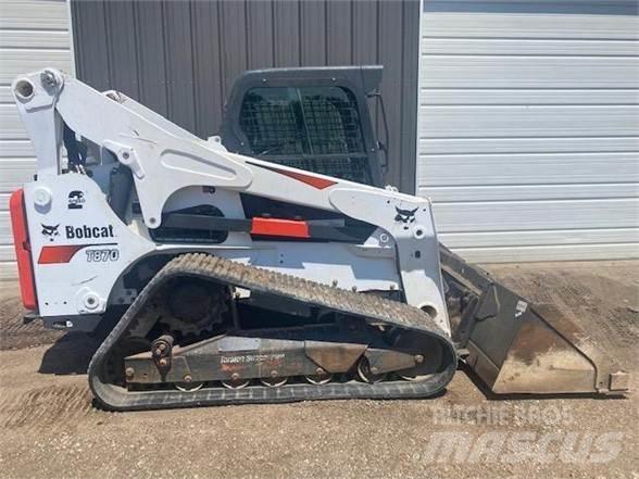 Bobcat T870  스키드로더