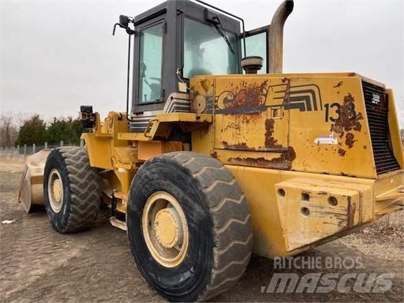 CASE 621B  휠로우더