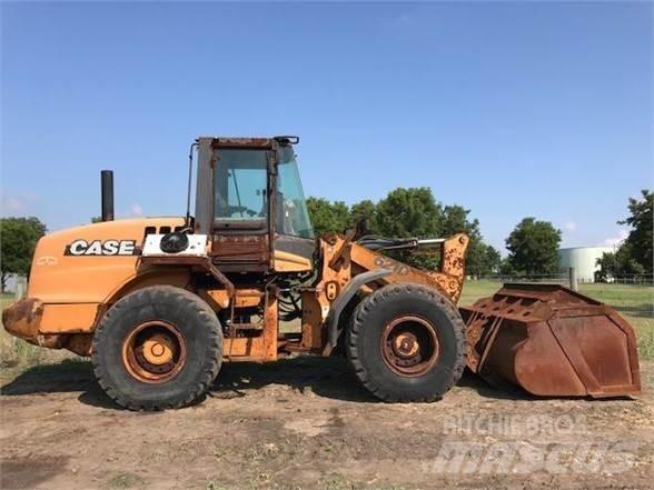 CASE 621D  휠로우더