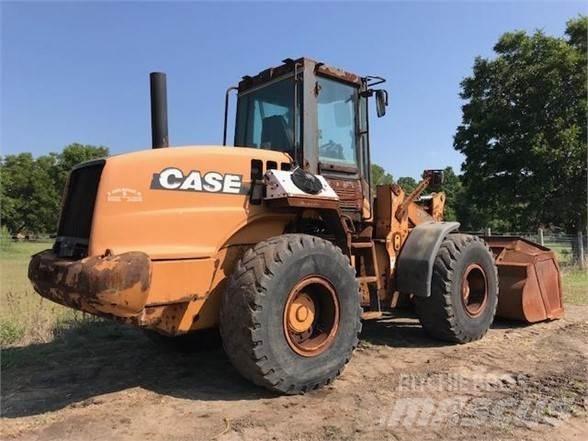 CASE 621D  휠로우더