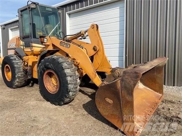 CASE 621D  휠로우더