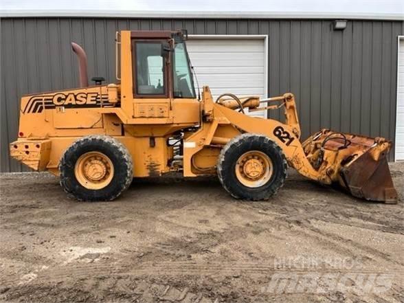CASE 621ZF  휠로우더