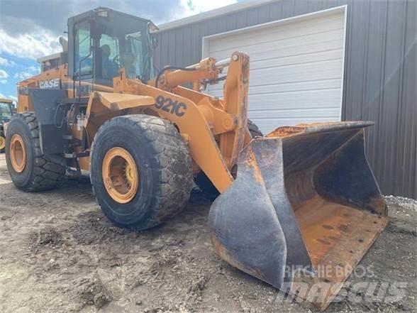 CASE 921C  휠로우더
