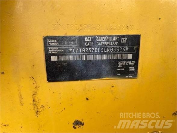 CAT 257B  스키드로더