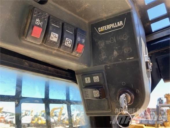 CAT 259B3  스키드로더