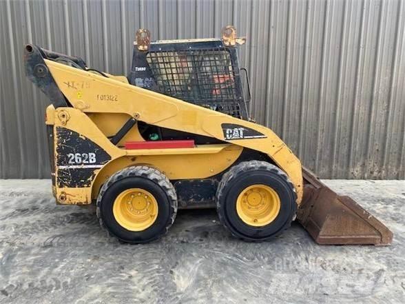 CAT 262B  스키드로더