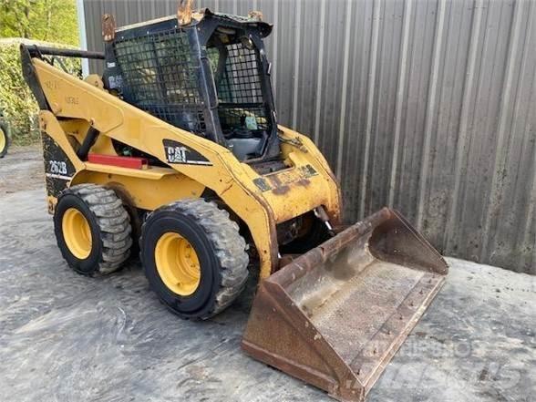 CAT 262B  스키드로더