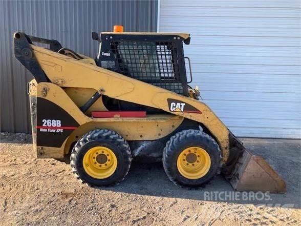CAT 268B  스키드로더