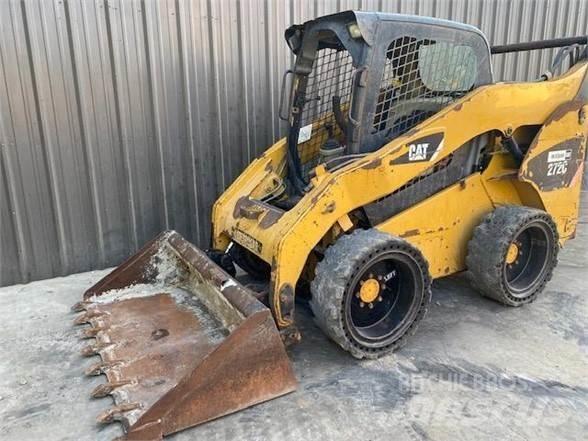 CAT 272C  스키드로더