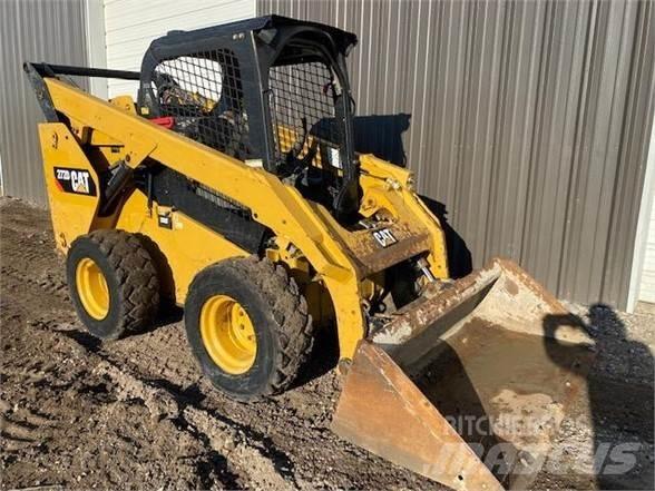 CAT 272D  스키드로더