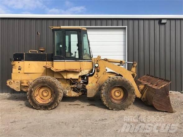 CAT 918F  휠로우더