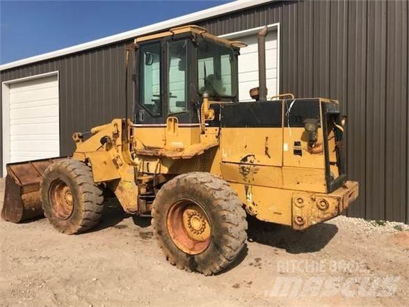 CAT 918F  휠로우더