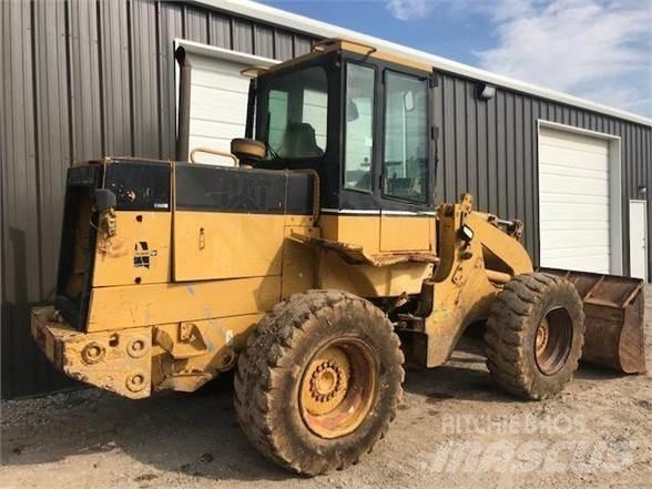 CAT 918F  휠로우더