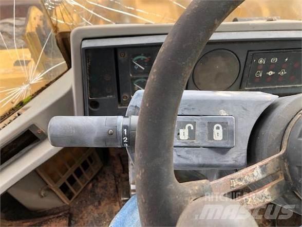 CAT 924F  휠로우더