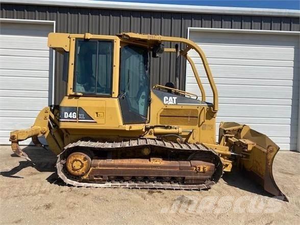 CAT D4G XL 크롤러 도저