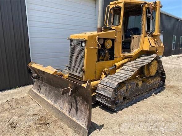 CAT D4H 크롤러 도저