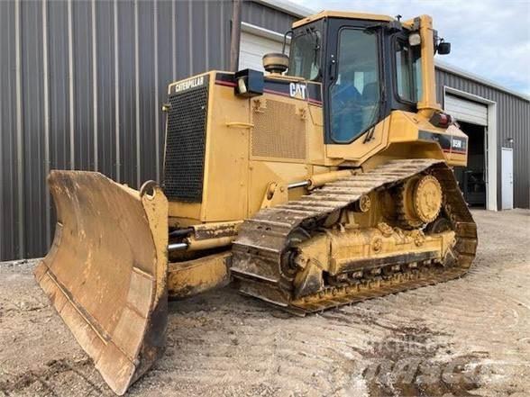 CAT D5M 크롤러 도저