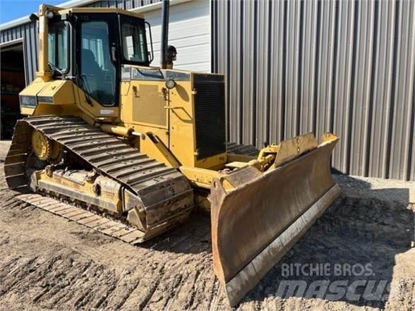CAT D5M LGP 크롤러 도저