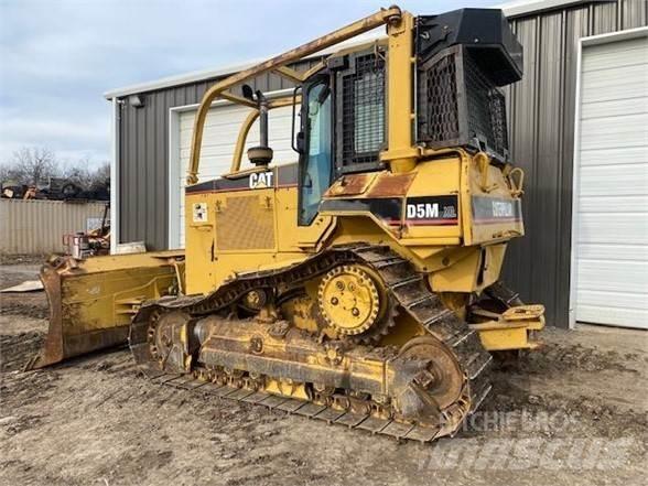CAT D5M XL 크롤러 도저