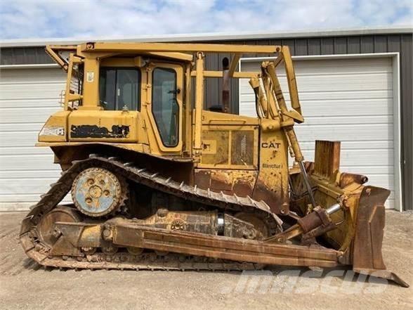 CAT D6H XL 크롤러 도저