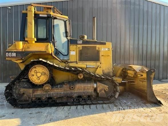 CAT D6M XL 크롤러 도저