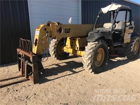 CAT TH460B 텔러 핸들러