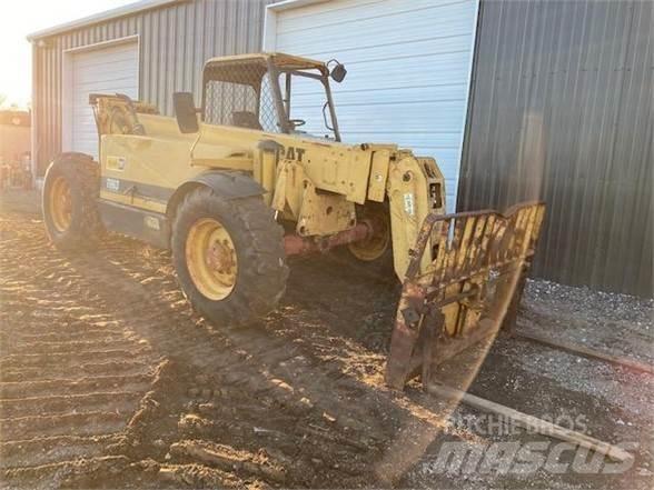 CAT TH63 텔러 핸들러