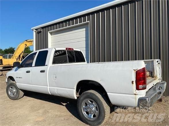 Dodge RAM 3500 픽업/드롭사이드