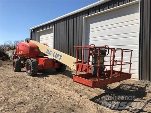 JLG 600S 견인식 전동이동 리프트