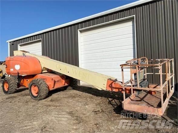 JLG 600S 견인식 전동이동 리프트