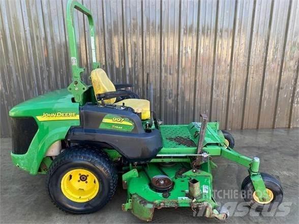 John Deere 997 회전식 잔디깎기