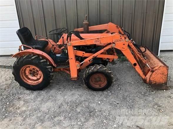 Kubota B7100 트랙터