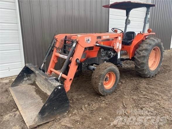 Kubota M4800 트랙터