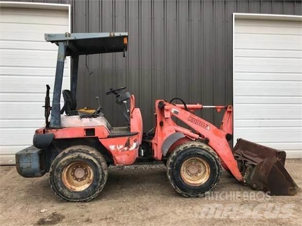 Kubota R420  휠로우더