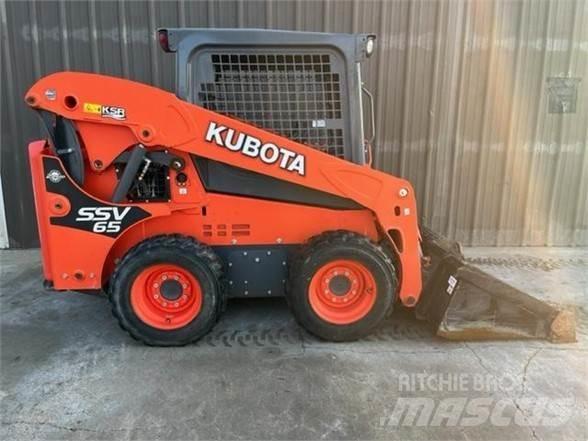 Kubota SSV65  스키드로더