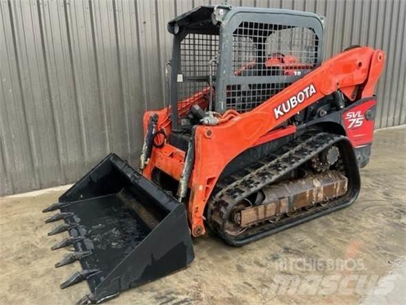 Kubota SVL75  스키드로더