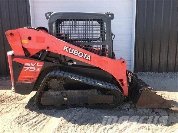 Kubota SVL75-2  스키드로더